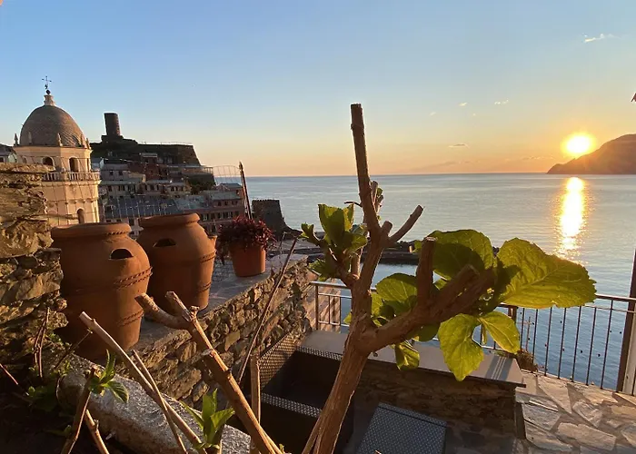 Il Conventino Delle Cinque Terre - Sea View - Ac&wifi - Vernazzarentals *